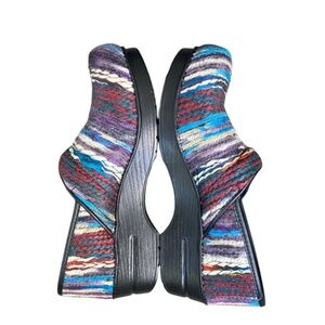 DANSKO Women's Size 41 Multicolored Wool Yarn Professional Slip On Clog